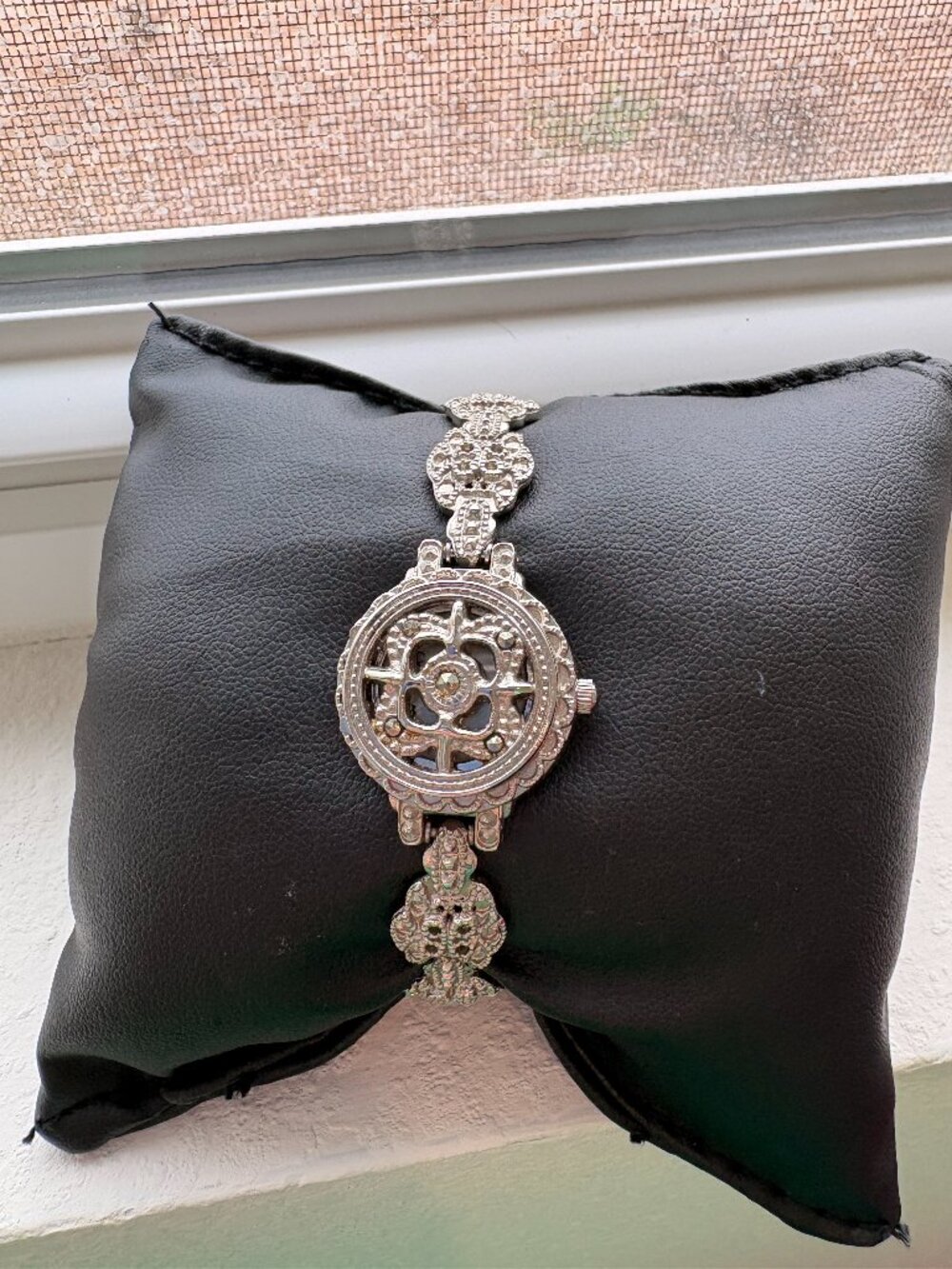 Vintage Collezio Silver Tone Flip Top Locket Marcasite Style Watch